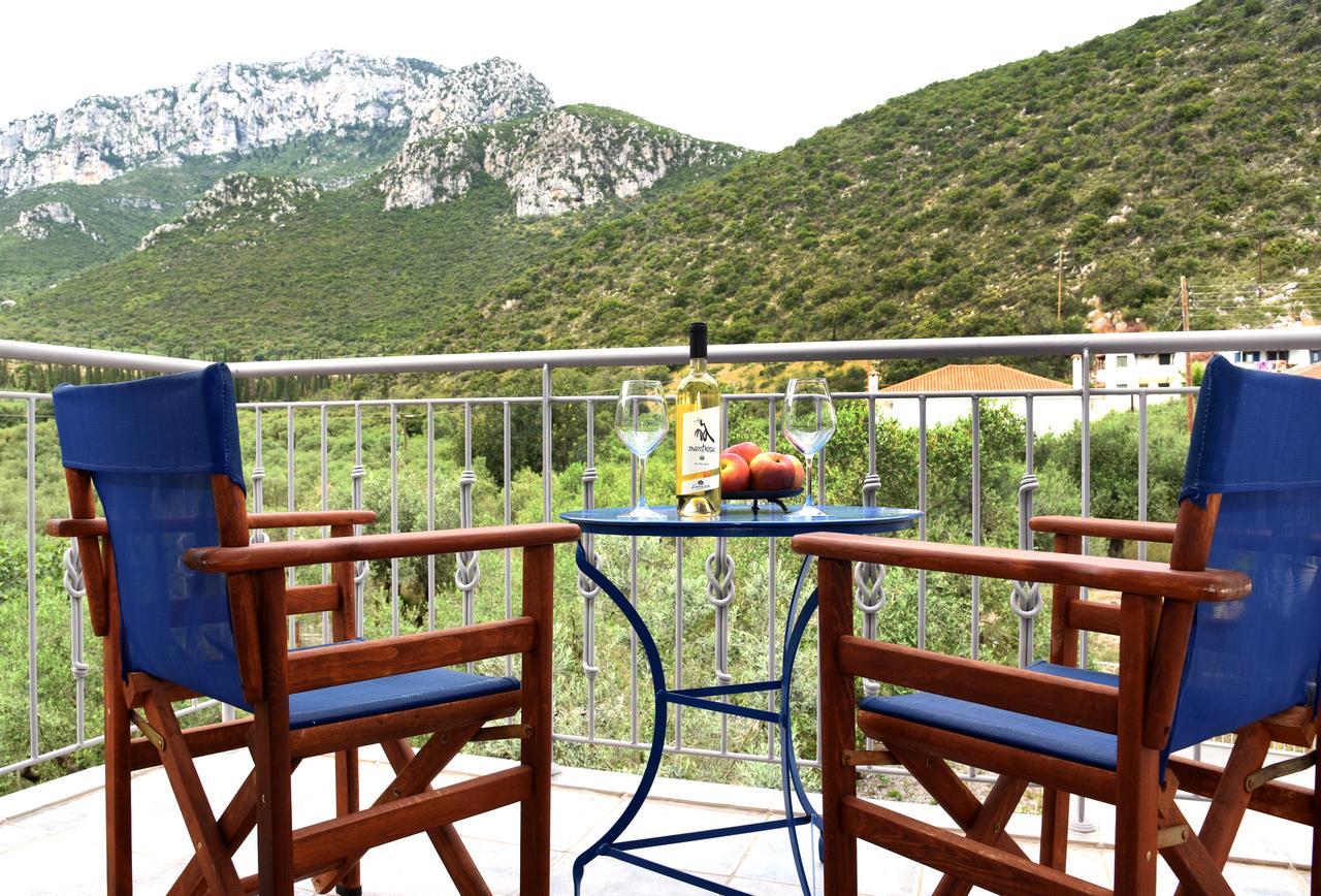 Avra Hotel Kyparission Exterior photo